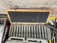 Partij draaibank accessoires - afbeelding 2 van  6