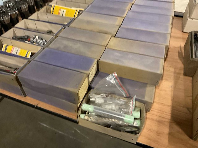 Partij draaibank toebehoren - afbeelding 12 van  14