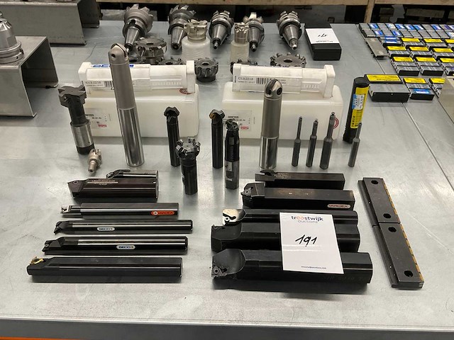 Partij draaigereedschap - afbeelding 1 van  6