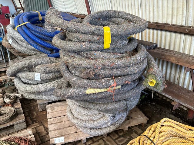 Partij drainage slangen - afbeelding 2 van  5