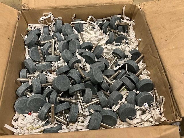 Partij dremel slijpstenen - afbeelding 1 van  3