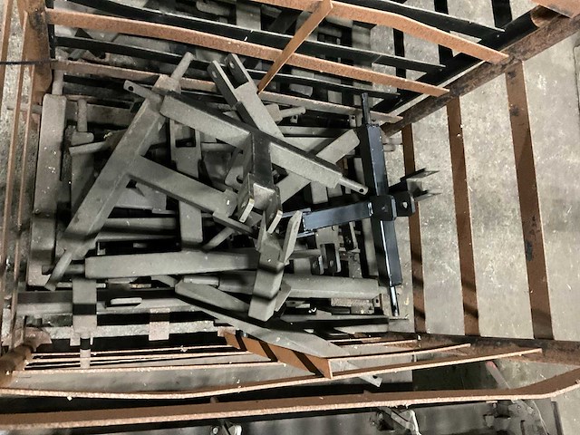 Partij driepunt inrichting met trekhaak - afbeelding 7 van  9