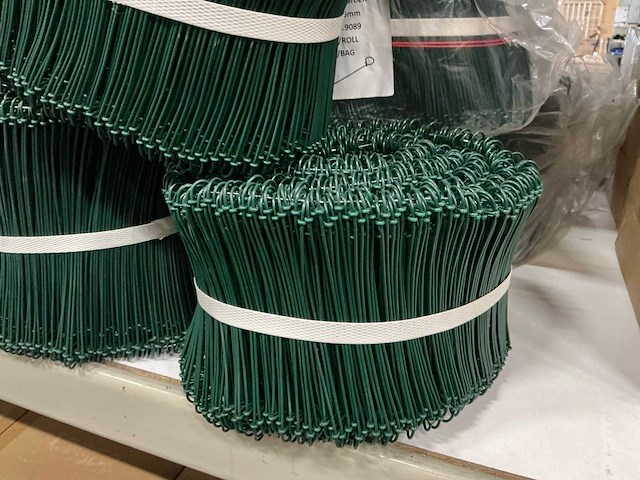 Partij drilbinders groen 140mm x 1.6mm (35000x) - afbeelding 2 van  2