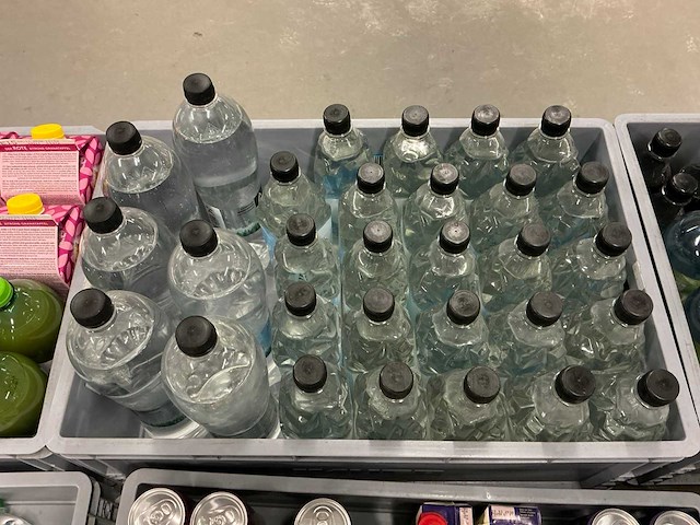 Partij drinken (circa 500stk) - afbeelding 26 van  31