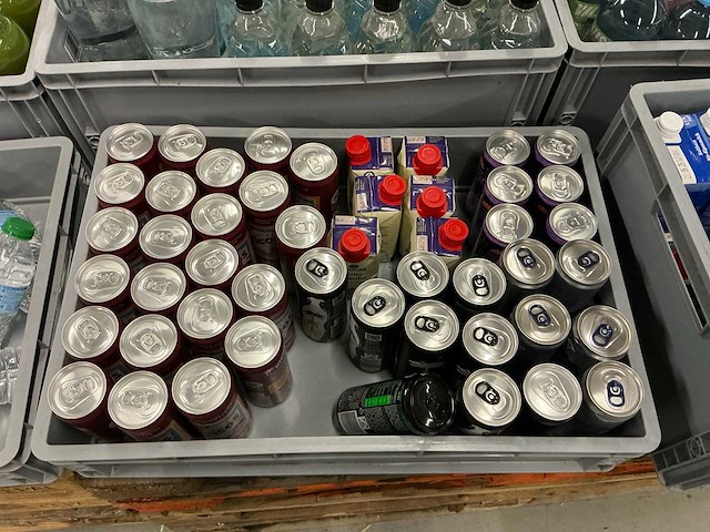 Partij drinken (circa 500stk) - afbeelding 27 van  31