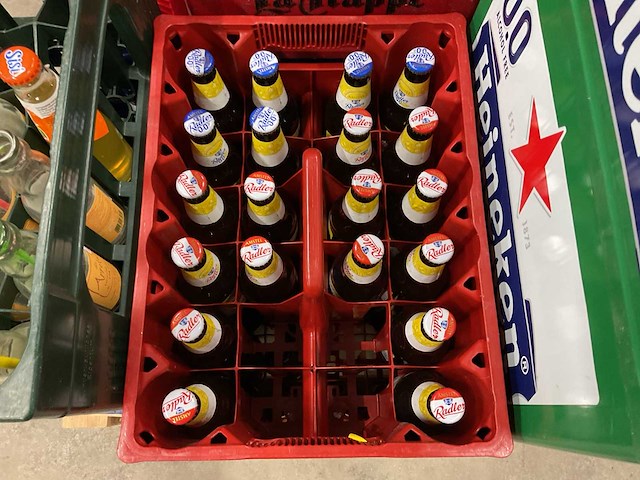 Partij drinken & emballage - afbeelding 3 van  17