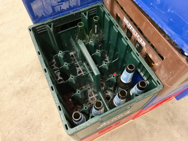 Partij drinken & emballage - afbeelding 9 van  17