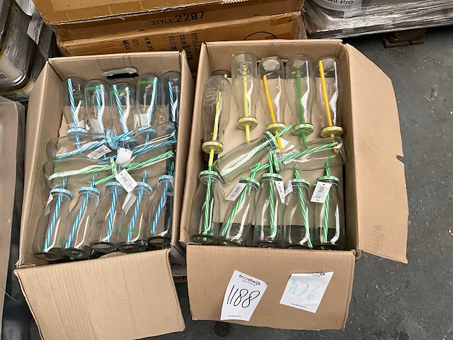 Partij drinkflessen - afbeelding 2 van  6