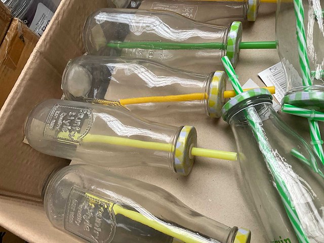 Partij drinkflessen - afbeelding 6 van  6