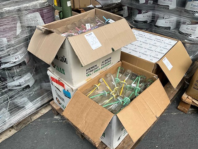 Partij drinkflessen - afbeelding 1 van  6