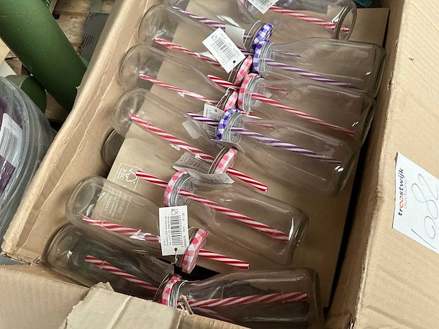 Partij drinkflessen - afbeelding 2 van  6