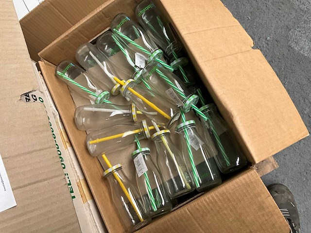 Partij drinkflessen - afbeelding 4 van  6