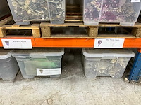 Partij droogboeketten en kerstdecoratie - afbeelding 3 van  3