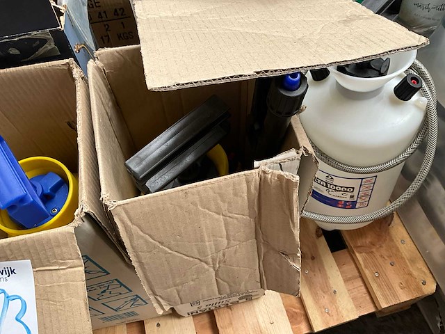 Partij drukvaten - afbeelding 8 van  8