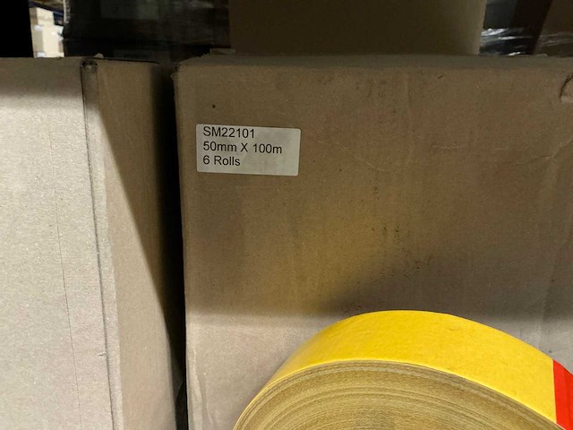 Partij dubbelzijdige tape 50mmx100m (66x) - afbeelding 1 van  1