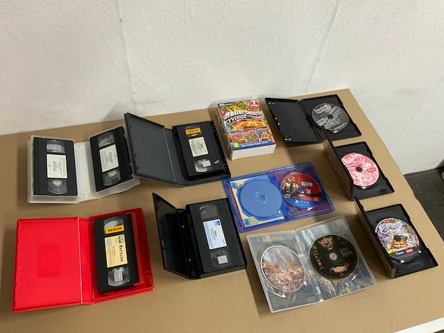 Partij dvd's, cd's, vhs, stripboeken, magazines - afbeelding 8 van  27