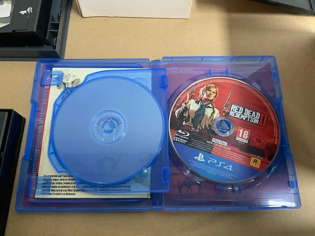 Partij dvd's, cd's, vhs, stripboeken, magazines - afbeelding 20 van  27