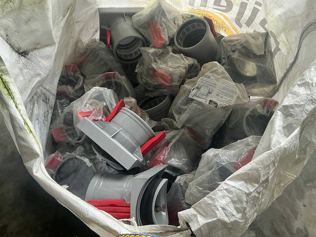 Partij dyka ultra 3 knevel inlaten voor drainage diverse maten - afbeelding 5 van  9