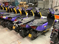 Partij e-scooters - afbeelding 2 van  19