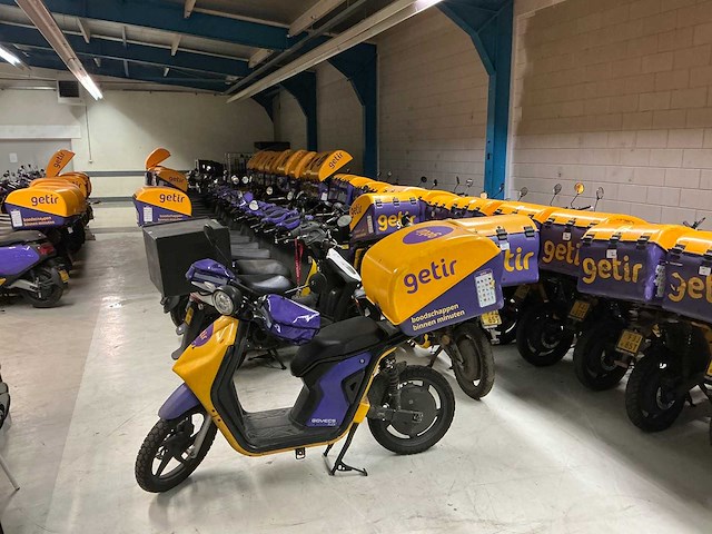 Partij e-scooters - afbeelding 12 van  19