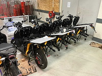 Partij e-scooters - afbeelding 19 van  19