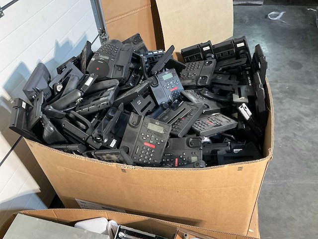 Partij e-scrap - afbeelding 3 van  3