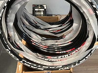 Partij easton/ ztr crest / velgen (19x) - afbeelding 2 van  4