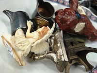 Partij eerdere kavels in plastic bak - afbeelding 4 van  5