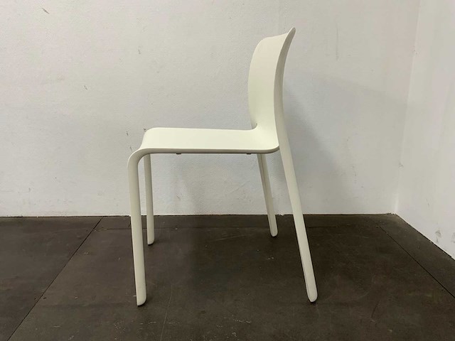 Partij eetkamerstoelen, barkrukken, tuinstoelen - afbeelding 4 van  19