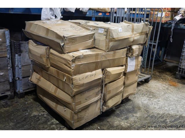 Partij eetkamerstoelen - afbeelding 1 van  2