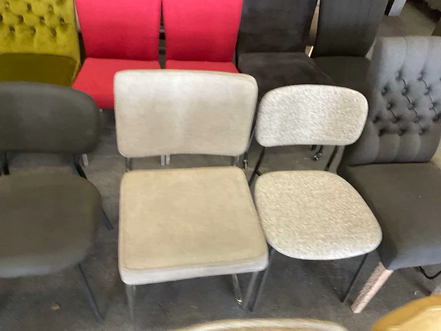 Partij eetkamerstoelen/barkrukken (43x) - afbeelding 11 van  35