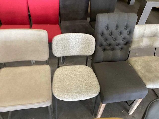Partij eetkamerstoelen/barkrukken (43x) - afbeelding 13 van  35