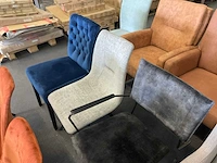 Partij eetkamerstoelen/barkrukken (43x) - afbeelding 22 van  35