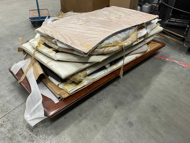 Partij eetkamertafelbladen (12x) - afbeelding 1 van  12