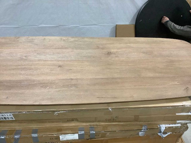 Partij eettafels - afbeelding 11 van  35