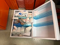 Partij ehbo spullen - afbeelding 2 van  2