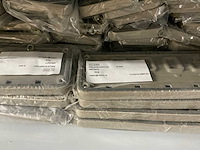 Partij einddeksels/railsteunschotten/bedieningsvensters/etc (1142x) - afbeelding 10 van  37