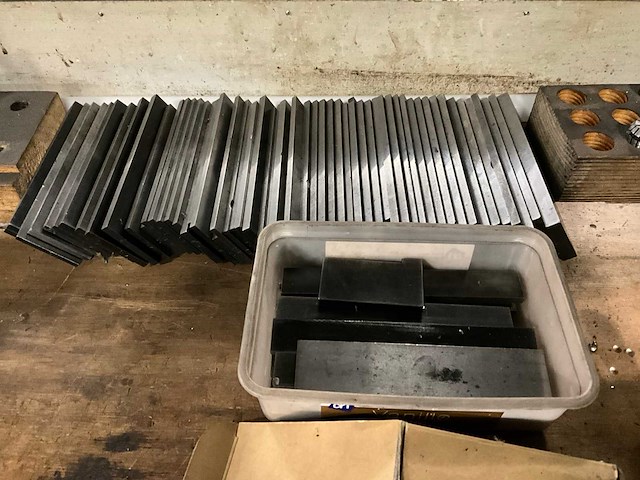 Partij eindmaten en divers - afbeelding 9 van  12