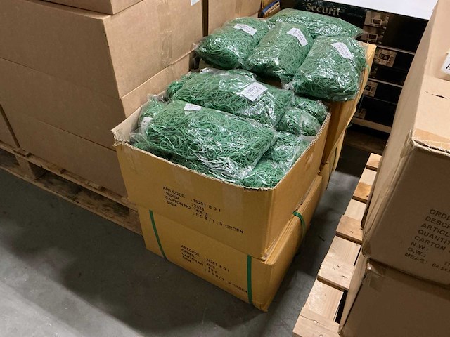 Partij elastieken p 50/1,5 groen 1kg (84x) - afbeelding 3 van  3