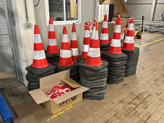 Partij elba verkeerskegels - afbeelding 5 van  8