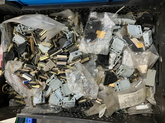 Partij electramateriaal - afbeelding 5 van  10