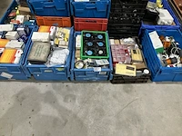 Partij electramateriaal - afbeelding 1 van  8