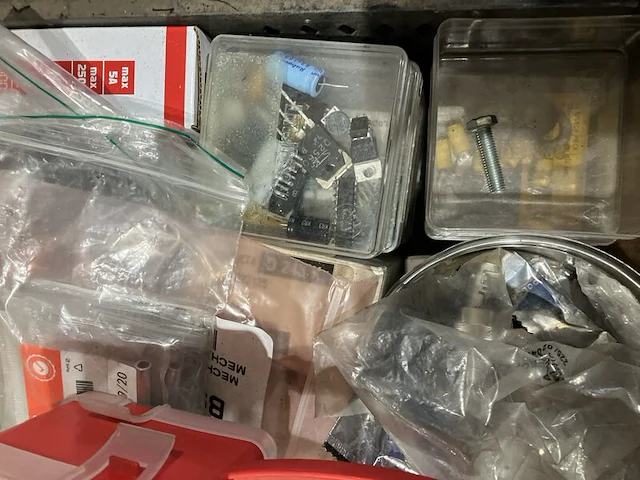 Partij electramateriaal - afbeelding 8 van  8