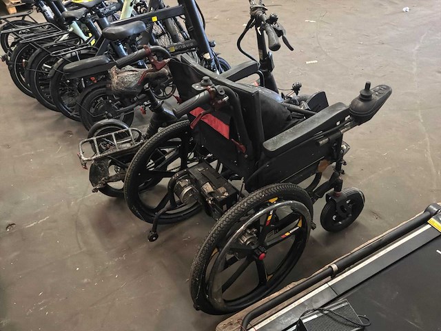 Partij electrische/vouw fietsen (24x) - afbeelding 31 van  37