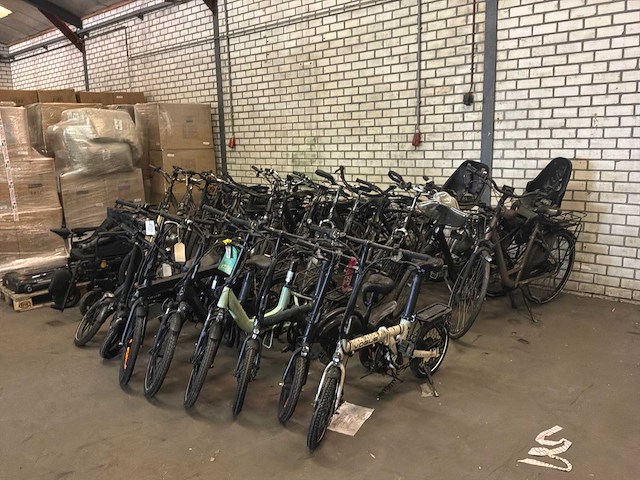 Partij electrische/vouw fietsen (24x) - afbeelding 23 van  37
