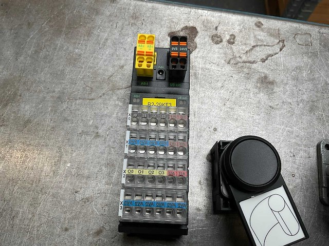 Partij electro onderdelen - afbeelding 6 van  9