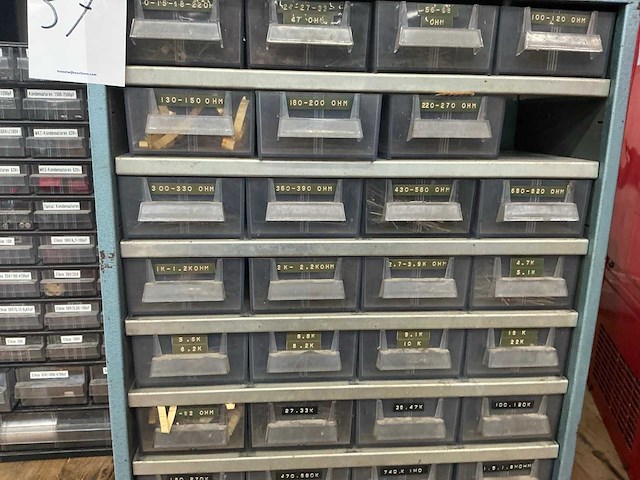 Partij electronica onderdelen met ladenkastje (4x) - afbeelding 8 van  14