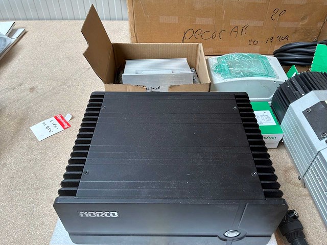 Partij electronica - afbeelding 2 van  7