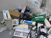 Partij electronica - afbeelding 7 van  11