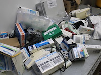 Partij electronica - afbeelding 8 van  11